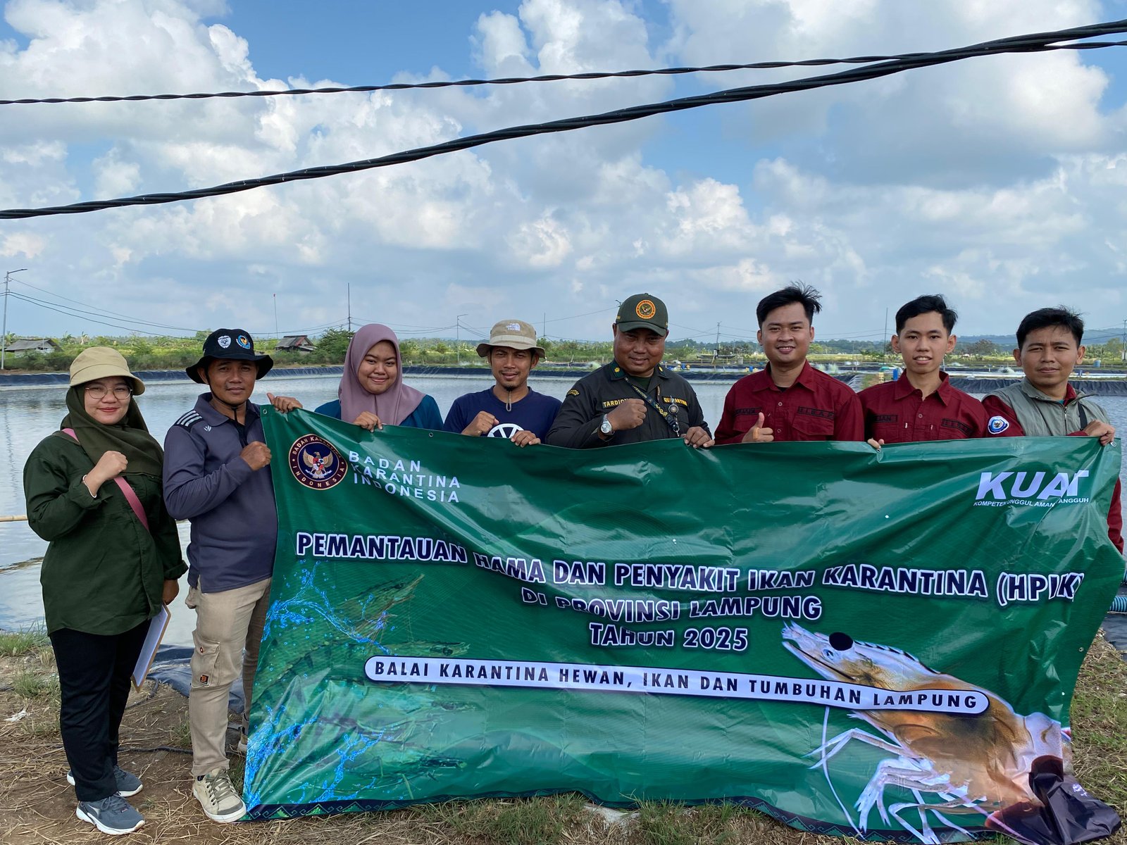 Pemeriksaan kesehatan Udang di Tambak Tradisional dan Intensif: Fasilitator IISAP, Barantin, dan Penyuluh Perikanan Lakukan Langkah Deteksi Dini Penyakit